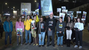 בין התרגשות לחשש מהתפוצצות העסקה: משפחות החטופים בציפייה מורטת עצבים
