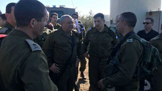 הרמטכ"ל בהערכת מצב בזירת הפיגוע בשומרון