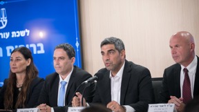עמית בכר