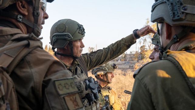 מפקד פיקוד הצפון אורי גורדין בדרום לבנון, אוקטובר 2024