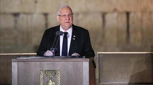 ריבלין בכותל: ממשיכים לשאת את החוב למשפחות הנעדרים להשיבם הביתה