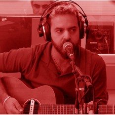 אבנר טואג באולפן