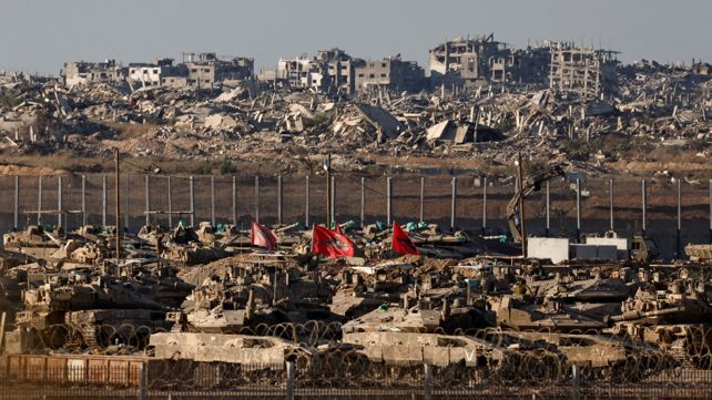 טנקים של צה"ל בצד הישראלי של הגבול עם עזה, השבוע