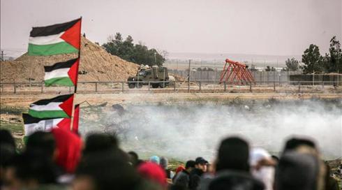 הפרות הסדר בגבול עזה: פלסטיני נהרג, 22 נפצעו