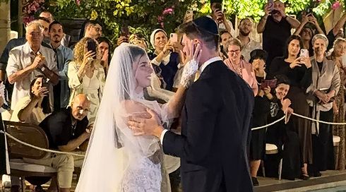 חתונת שורדי השבי סשה טרופנוב וספיר כהן, אמש