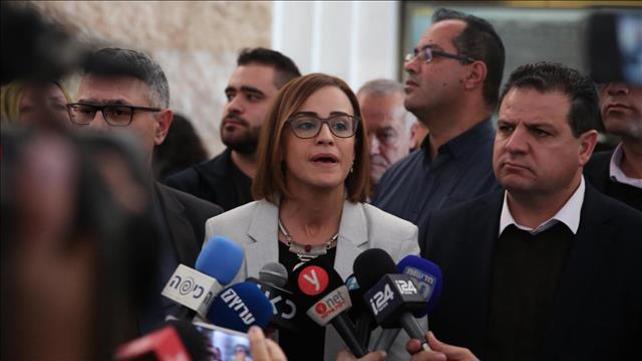 ח"כ היבא יזבק בתום הדיון בערעורה בעליון 05.02.20