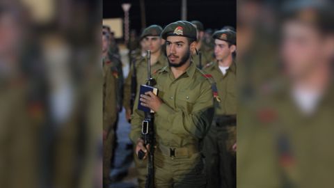 סמל אורי אשכנזי נחמיה, לוחם שיריון