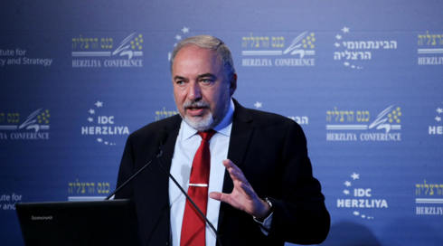 ליברמן על חוק הגיור: "פגיעה קשה בעם היהודי"