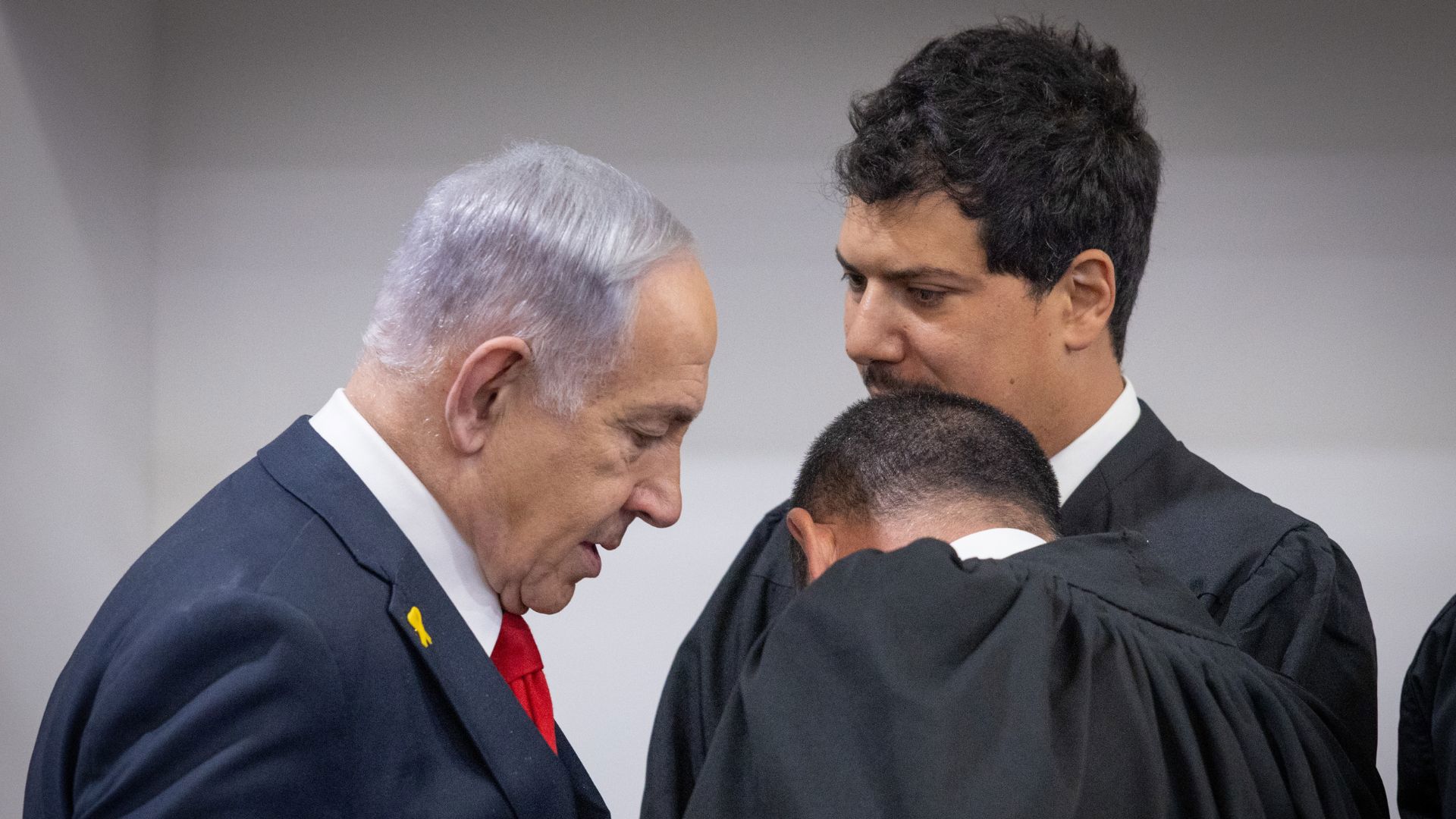 ראש הממשלה בנימין נתניהו בבית המשפט המחוזי בתל אביב, מאי 2025
