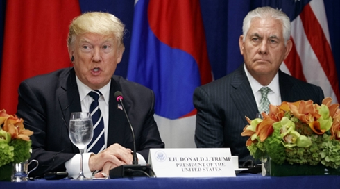 טראמפ לטילרסון: משא ומתן עם קוריאה הצפונית – בזבוז זמן