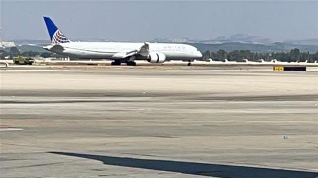 מטוס יונייטד איירליינס שנחת בשלום בנתבג 29.09