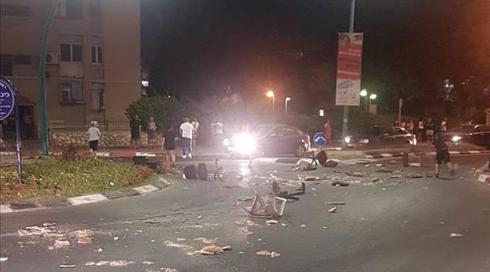 תיעוד: עימותים אלימים ברמלה באירוע מחאה מתחת לביתו של שוטר (1)