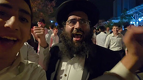 מאות חרדים צרו על כוח משטרה צבאית שהגיע לעצור עריק - עד ששוחרר