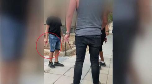 "בני אור" - גרסת המציאות: בני 12 ו-13 איימו בסכינים על סטודנטים בבאר שבע