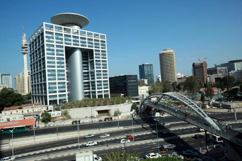 בסיס הקריה בתל אביב