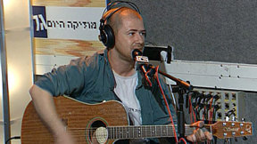 גלעד ויטל. 2006