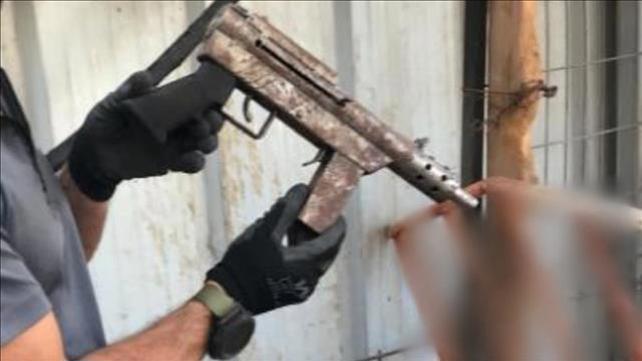 נשק, קרל גוסטב, תת מקלע, אלימות במגזר הערבי