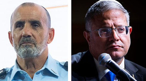 השר לביטחון לאומי איתמר בן גביר (ימין) ומפכ"ל המשטרה דני לוי
