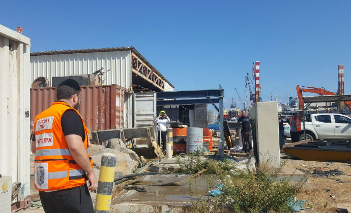 אתר בנייה בחיפה בו נהרג פועל (צילום: איחוד הצלה כר
