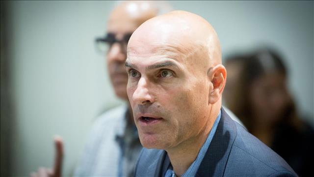 עו"ד אפי נוה, אפי נווה