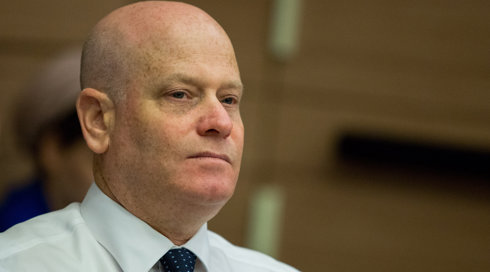 היועץ המשפטי לכנסת לשעבר תקף את אוחנה: מבזה את מוסד יו"ר הכנסת