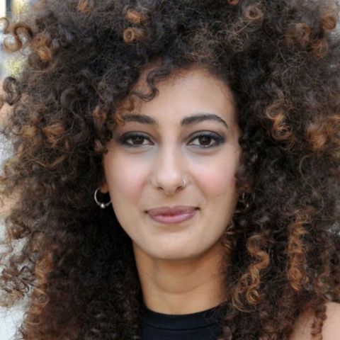 מונא חוא, ארכיון