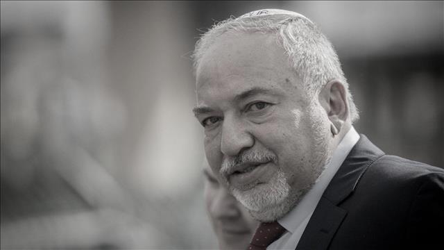 אביגדור ליברמן, עוד יום