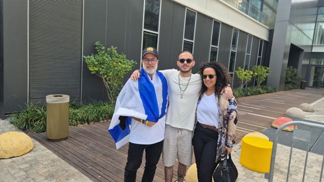 עומר ונקרט