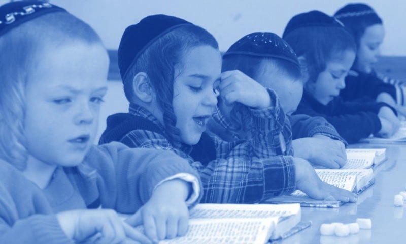 התנכלות לילדי הממלכתי החרדי? סערה בתוכנית 'מנדי-ביתאן'