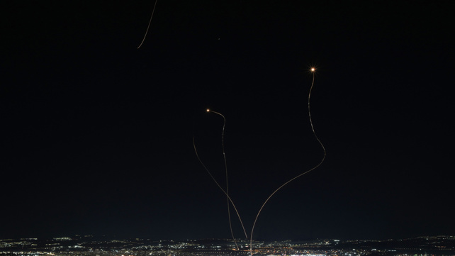 מיירטים בשמי חיפה בעקבות שיגורים מאיראן ביום הראשון למבצע "שאגת הארי", בפברואר 2026