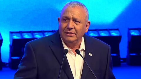 יממה לסגירת הרשימות: פיצולים פוליטיים והכרעות של הרגע האחרון