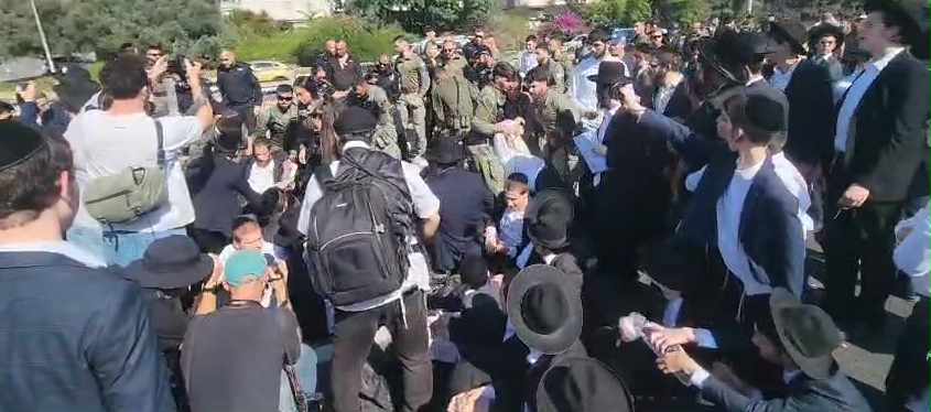 חרדים חוסמים את כביש 4, 02.06.24