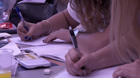 זו לא טעות - זו מדיניות: ירידה בשיעור הזכאים לבגרות בחמש יחידות מתמטיקה, מחשבים ופיזיקה