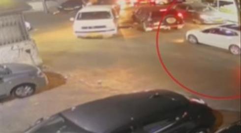 "חשתי סכנת חיים, יריתי כ-15 קליעים לאוויר": גרסת השוטר שהותקף בירושלים