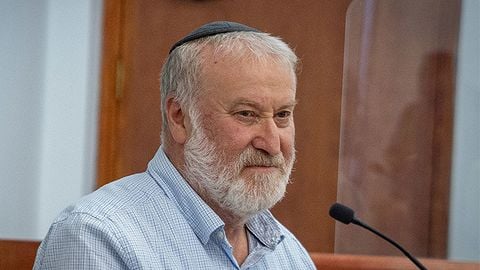 אביחי מנדלבליט בבית המשפט המחוזי בירושלים, 20.10.26