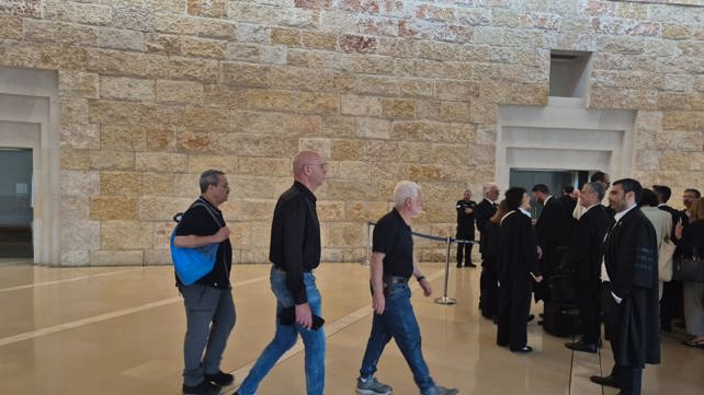 אלשיך ותיבון