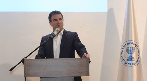 ראש המוסד: "יש לנו עיניים ואוזניים גם באיראן, אשמח למהפכה חברתית שם"