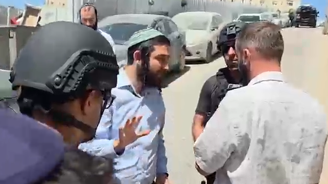 ח"כ סוכות מתעמת עם מנהל בית ספר בשועפאט