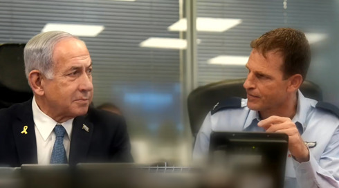 הגילויים מהחדרים הסגורים: מתי הוכנסה החזרת החטופים למטרות המלחמה?