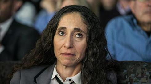 אורלי בן ארי: מקבלי ההחלטות באמת הם גברים