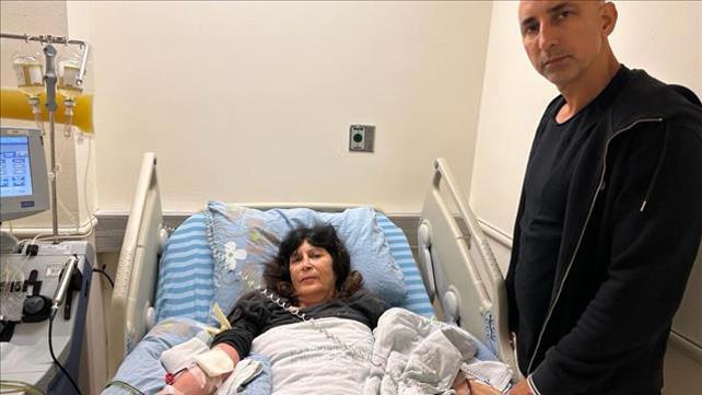 רוט ואמו אסתר