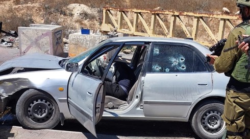 ניסיון פיגוע בחברון: מחבל ניסה לדרוס לוחמים - ונורה, מצבו קשה