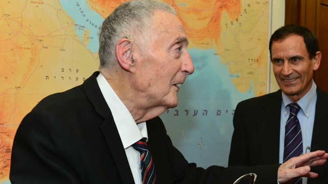 אורי לוברני עם ראש הממשלה נתניהו