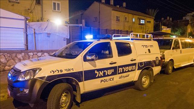 רכב משטרה - זיהוי פלילי