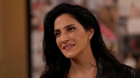 מגי אזרזר, מתוך 