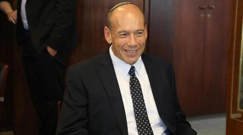 "בליכוד הצליחו לשכנע חברים באופוזיציה להצביע לאנגלמן"