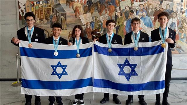 אולימפיאדה, מדעים, תלמידים