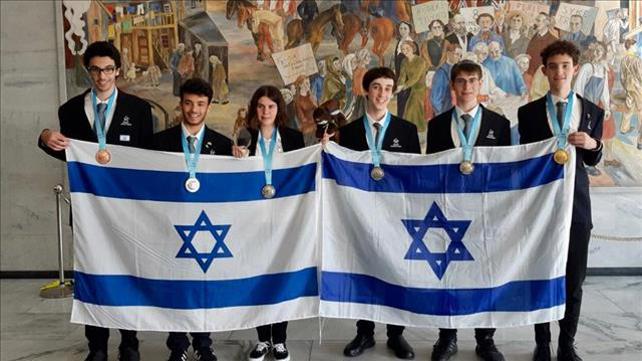 אולימפיאדה, מדעים, תלמידים