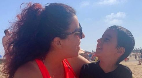משפחתו של הילד שנהרג מרסיס רקטה בשדרות עזבה לארה"ב