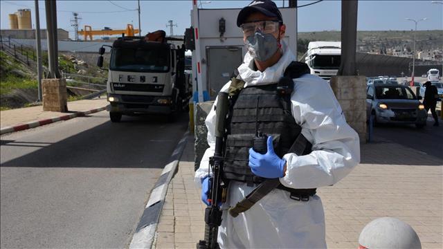 שוטר מג"ב הפעילות לאכיפת המאבק בהתפשטות נגיף קורונה, 25 במארס 2020